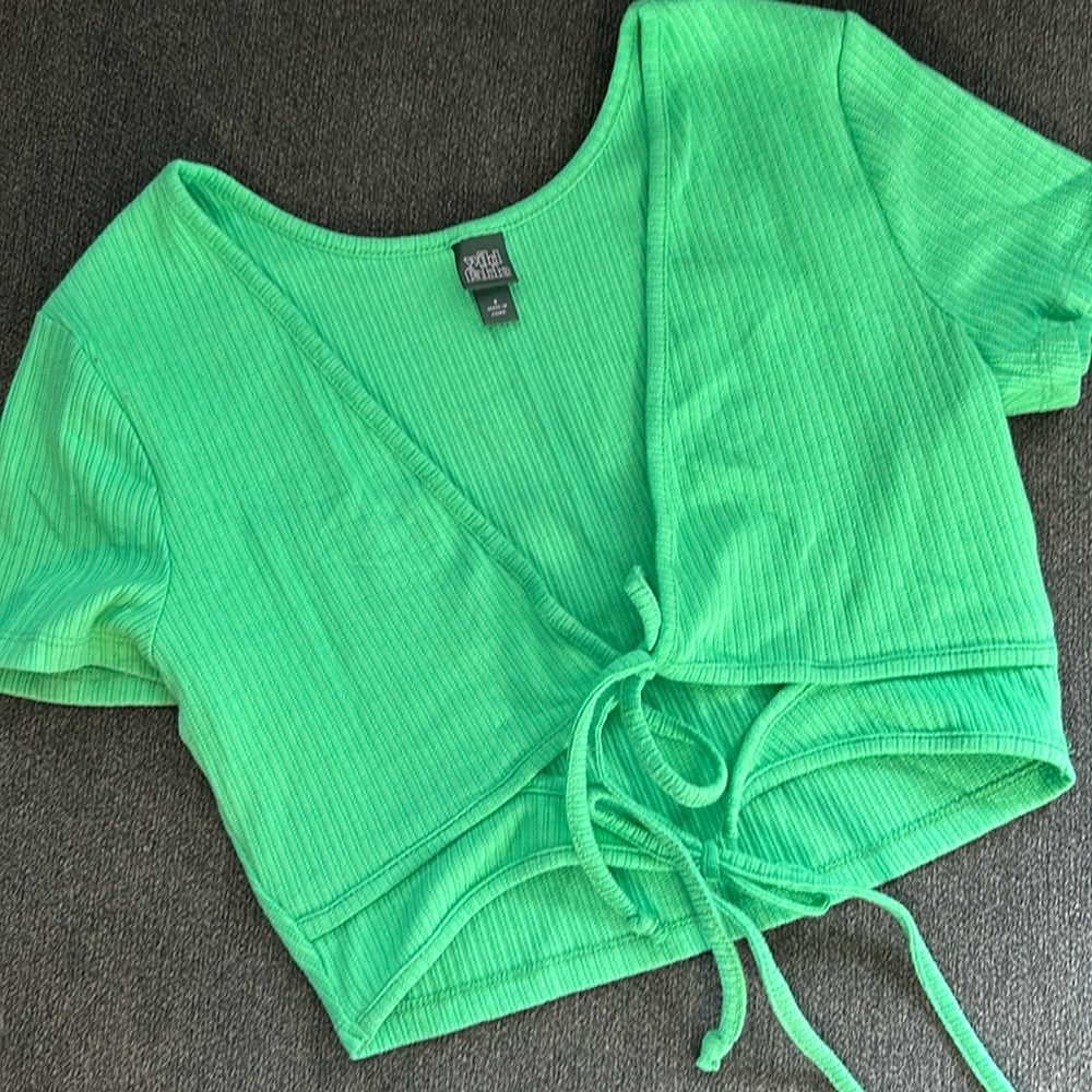 Green Wild Fable Crop Shirt